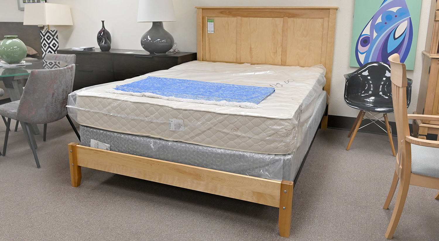 modular foundation for queen mattress