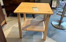 Cambridge high End Table in Natural Maple