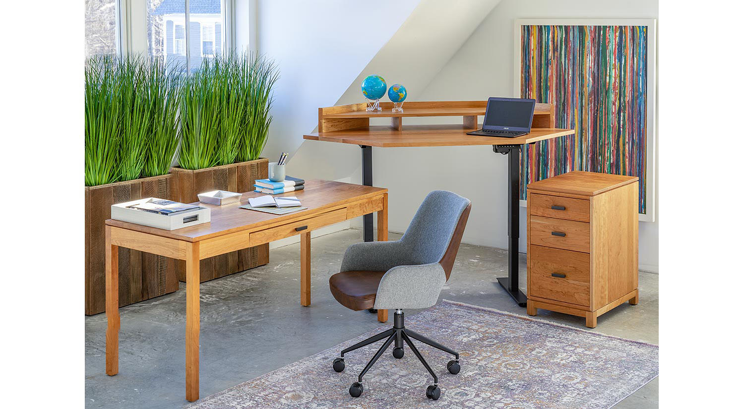 Oxford Lift Desk | Circle Furniture